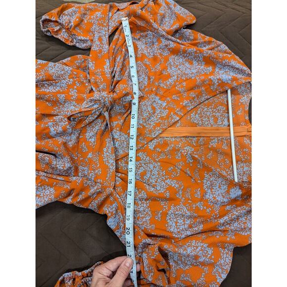 Flirty long sleeve brown romper w/blue botanical print size 2X no tag - Picture 6 of 8